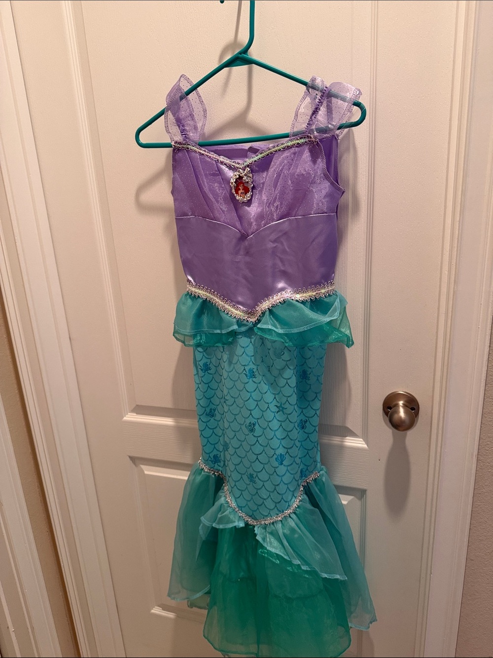 Disney Ariel from Little, mermaid purple and green 7/8 costume